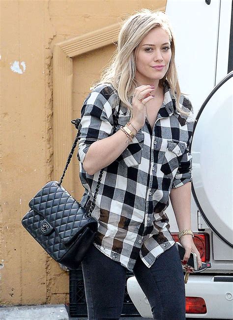 hilary duff chanel so black|100 Celebs and Their Favorite Chanel Bags .